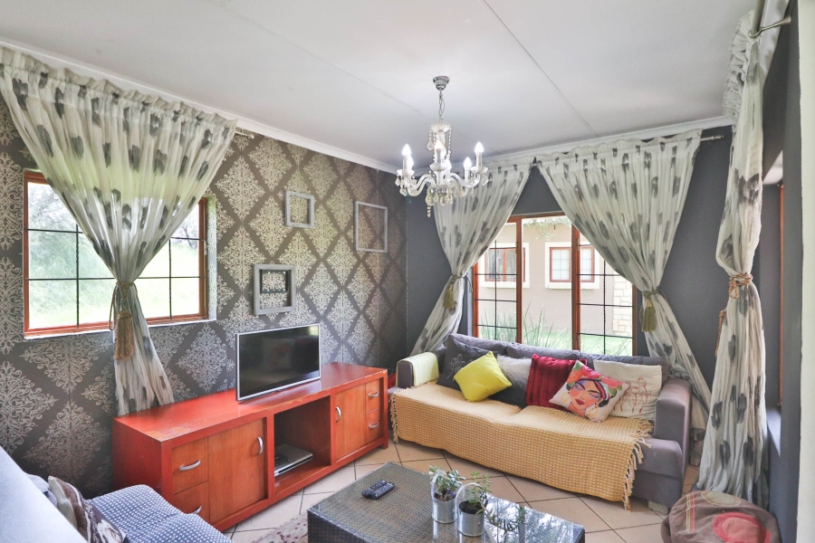 2 Bedroom Property for Sale in The Coves North West